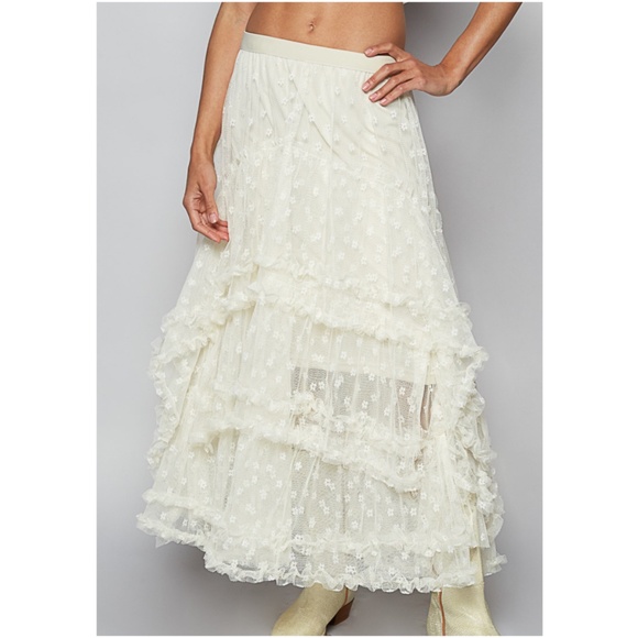 POL Cream Floral Embroidered Lined Layered Maxi Skirt - Picture 4 of 6